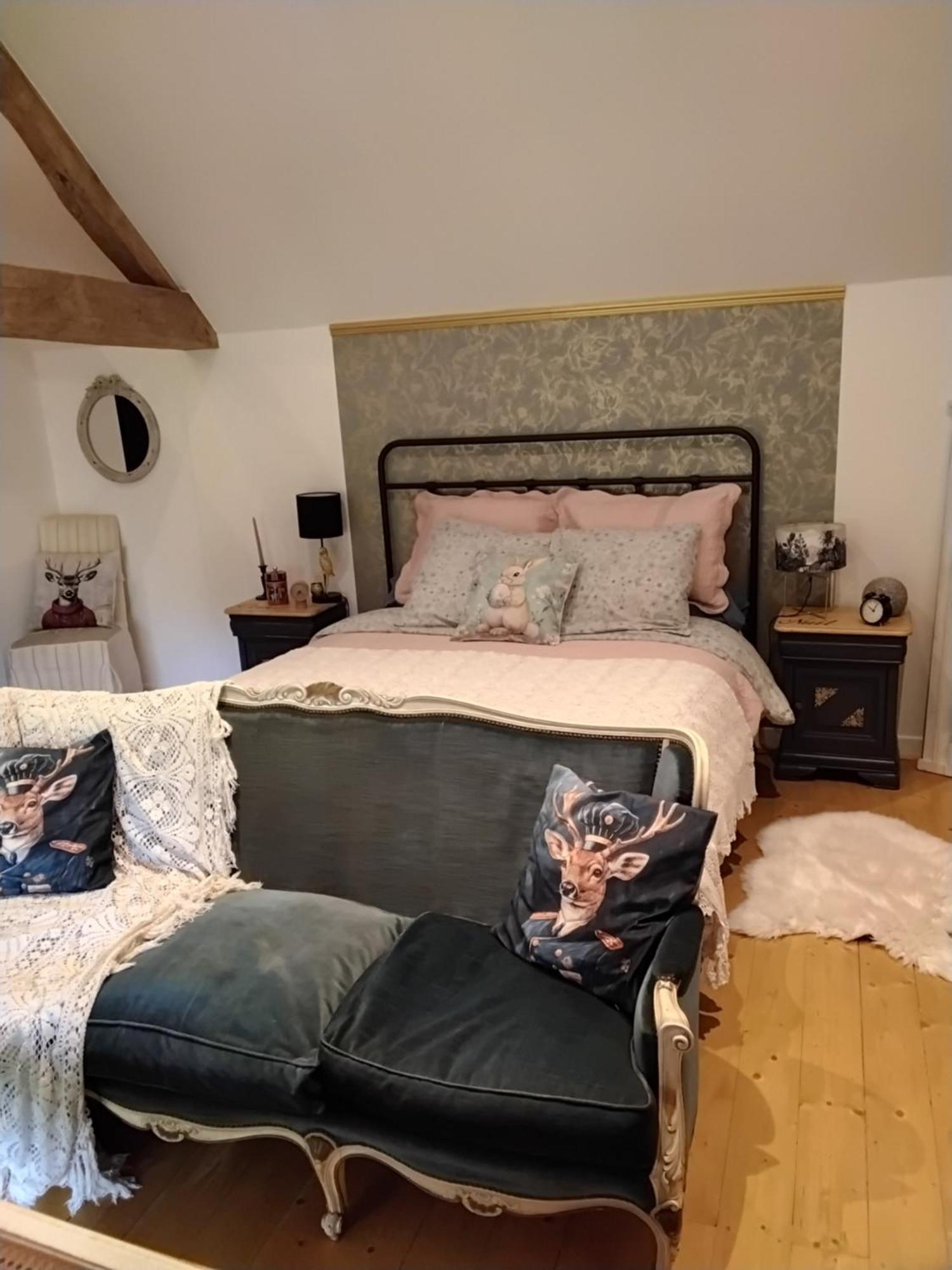 Au Petit Bonheur De Seraphine Saint-Aubin  Buitenkant foto
